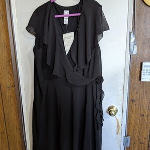 PLUS SIZE Black Dress